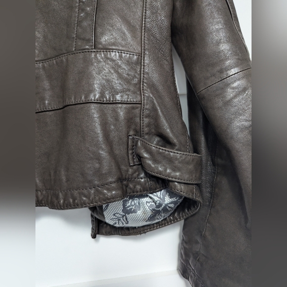 LINE 100% Lambskin Leather Jacket - Picture 9 of 17